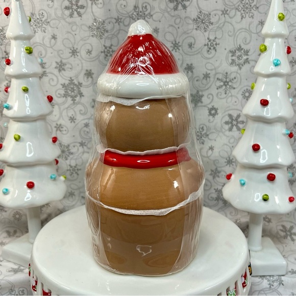 Christmas Peppermint Gingerbead Snowman Ceramic Stacked Measuring Cups - Picture 3 of 12